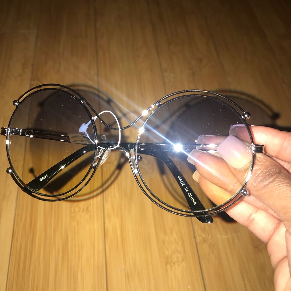 Round Flower Girl Shades~Clear 🌸